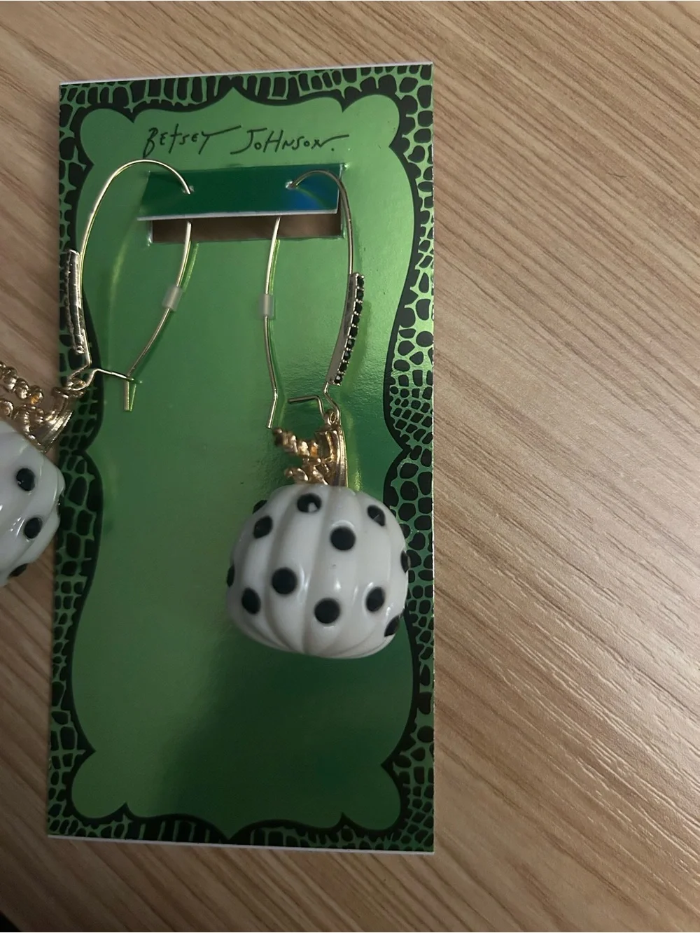 Betsey Johnson White Pumpkin Dangle Earrings